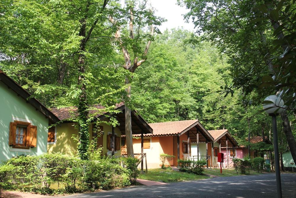 Caravelle Camping Village Ceriale Extérieur photo