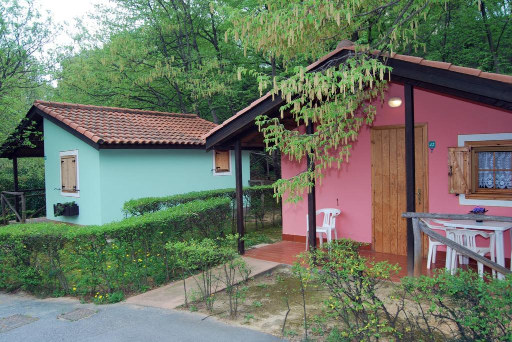 Caravelle Camping Village Ceriale Extérieur photo
